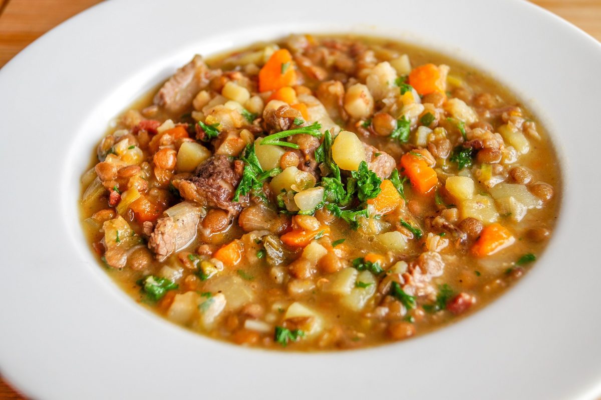 Schwäbische Linsen mit Spätzle - MJAM.EU