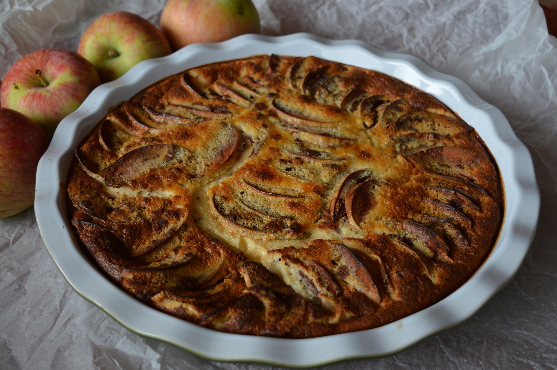 Apfellasagne mit Vanillesoße - MJAM.EU